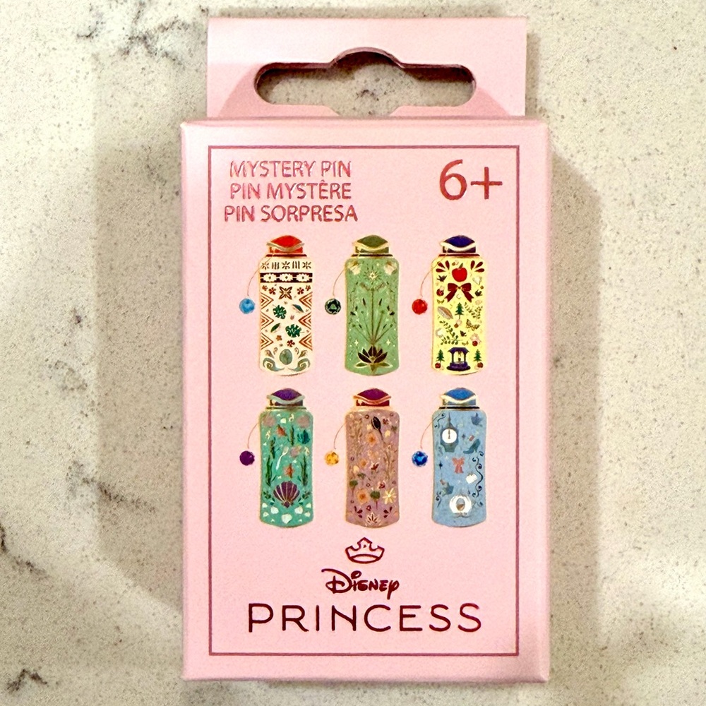 Loungefly Disney Princess Water Bottle Enamel Pin Blind Box - Repunzal - Picture 4 of 5